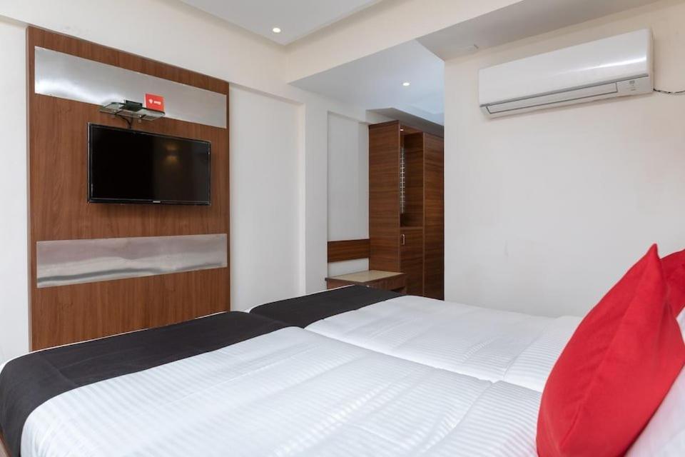Klase Hotels Chennai Extérieur photo