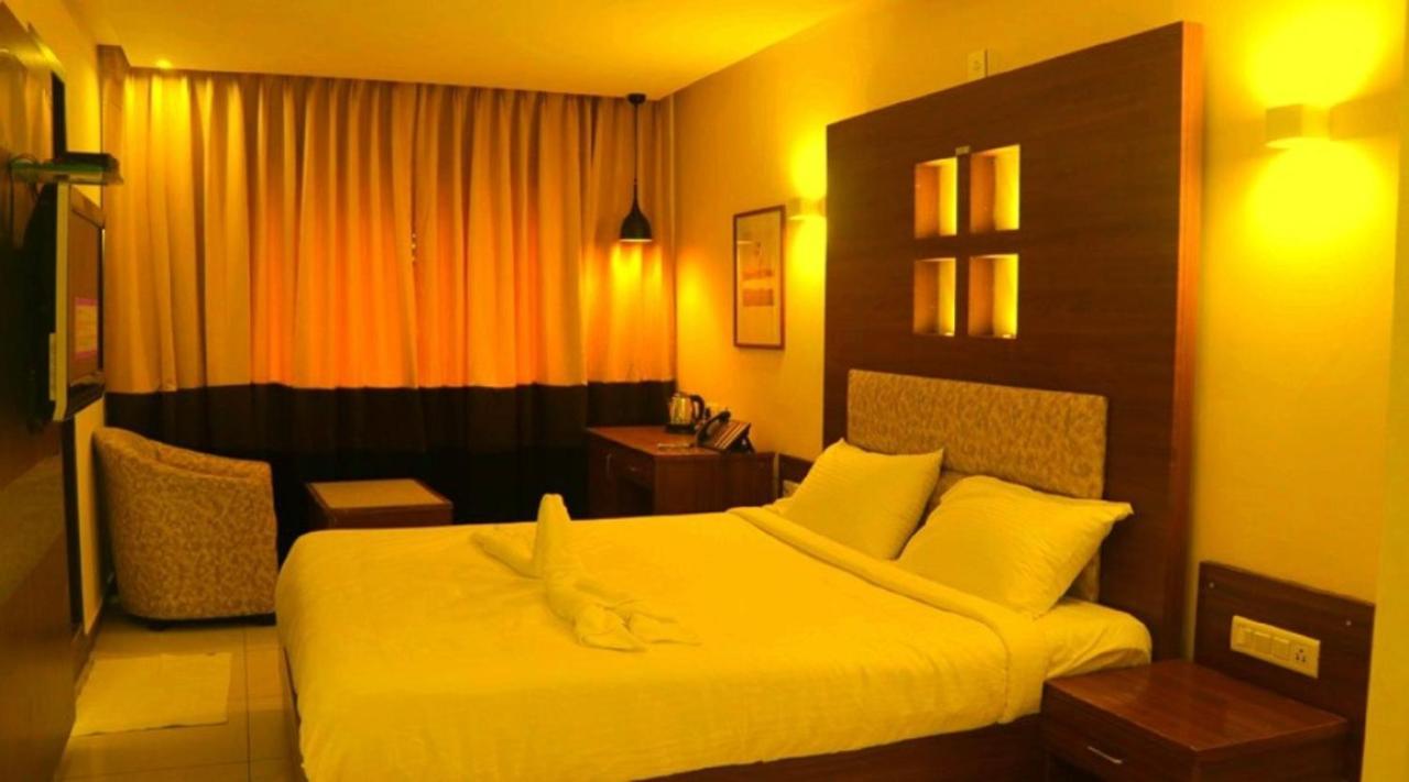 Klase Hotels Chennai Extérieur photo