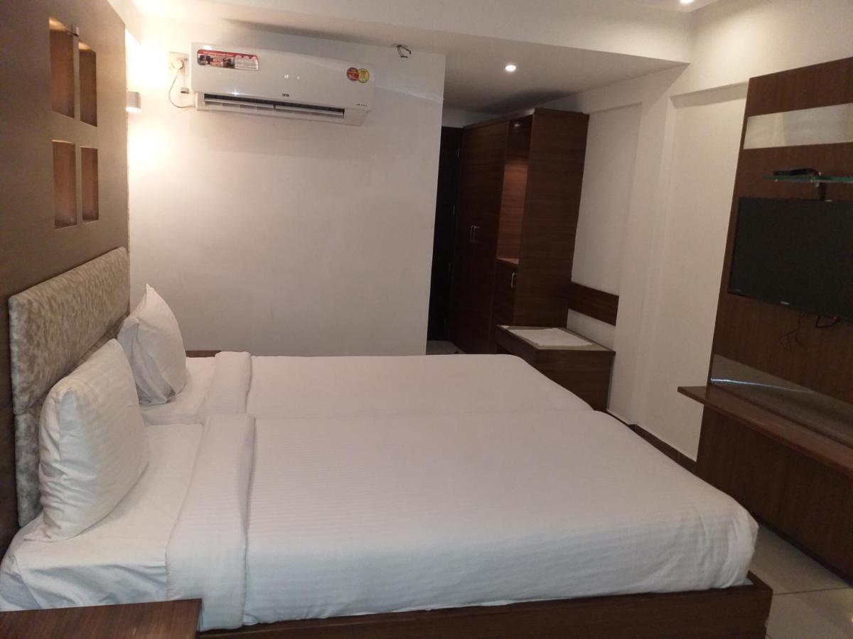 Klase Hotels Chennai Extérieur photo