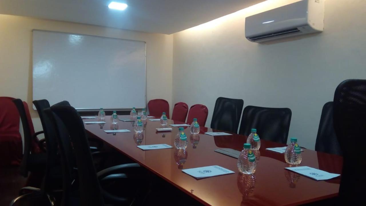 Klase Hotels Chennai Extérieur photo