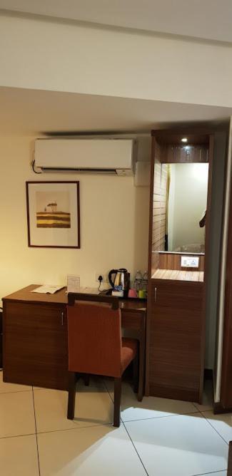Klase Hotels Chennai Extérieur photo