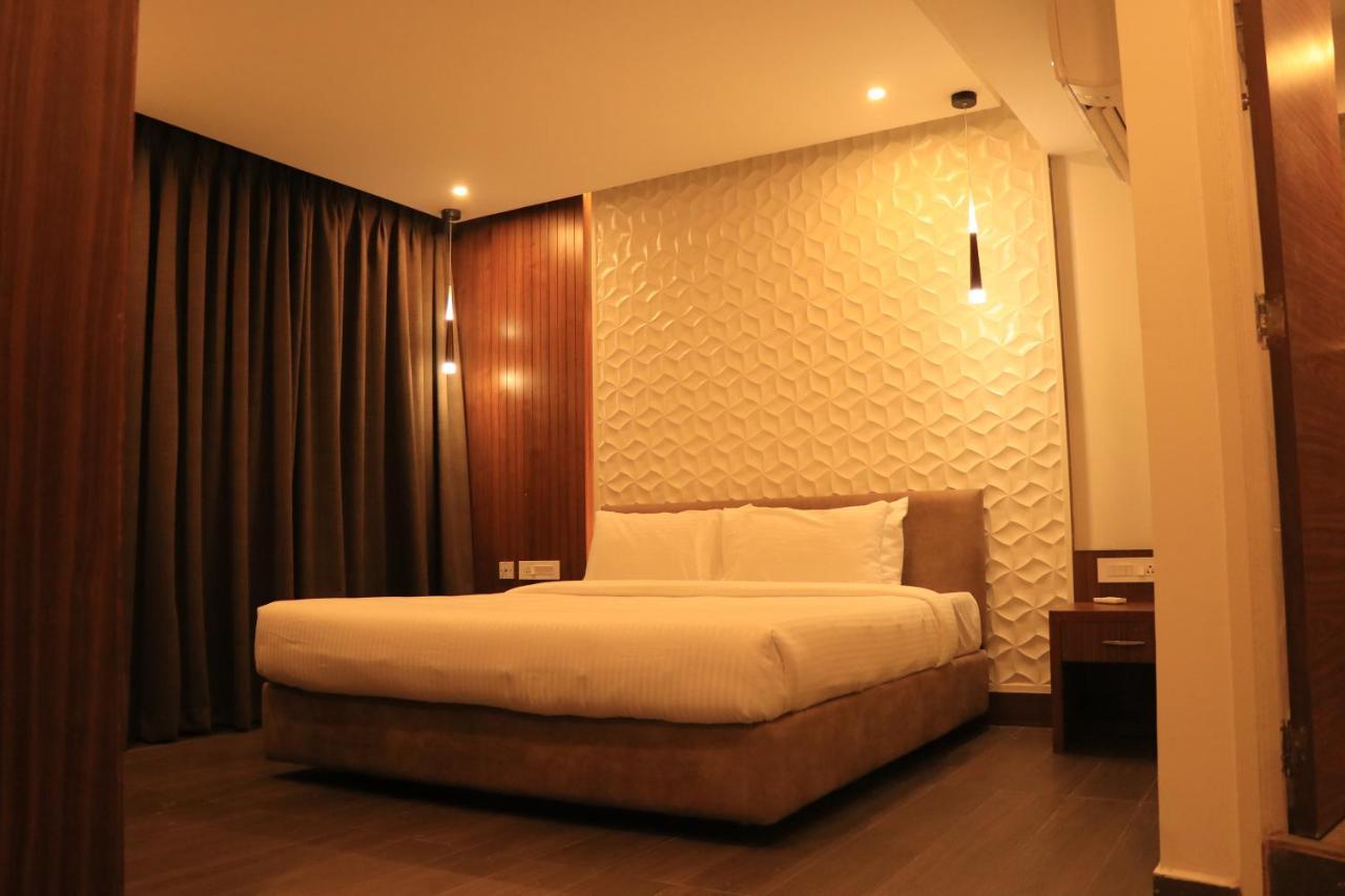 Klase Hotels Chennai Extérieur photo